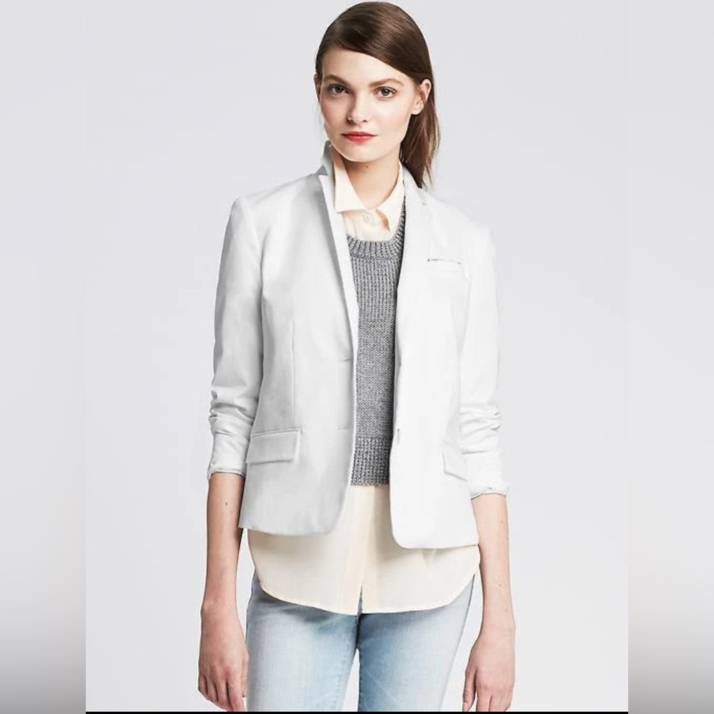 Banana Republic Women's White Cotton Blend Boy Sateen‎ Blazer SZ.6 Preppy Career